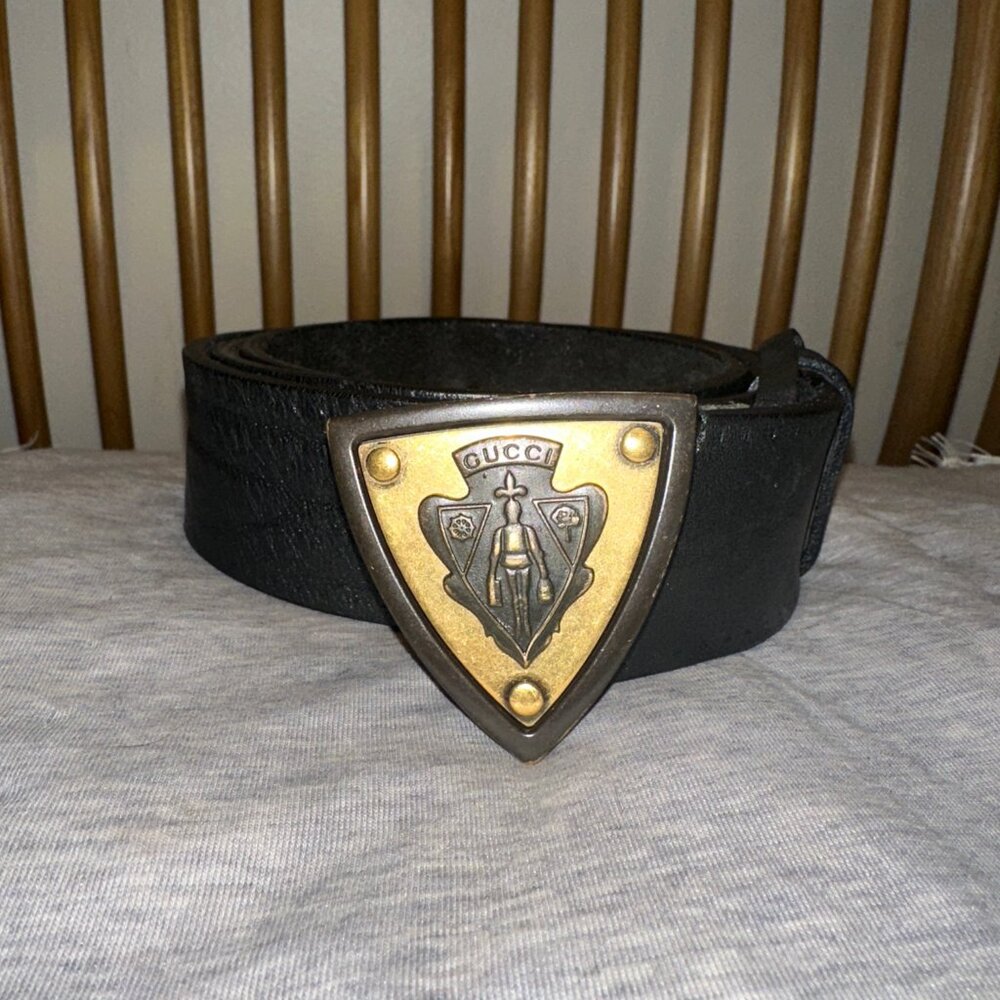 Gucci Hysteria Crest Buckle Leather Belt Black 95